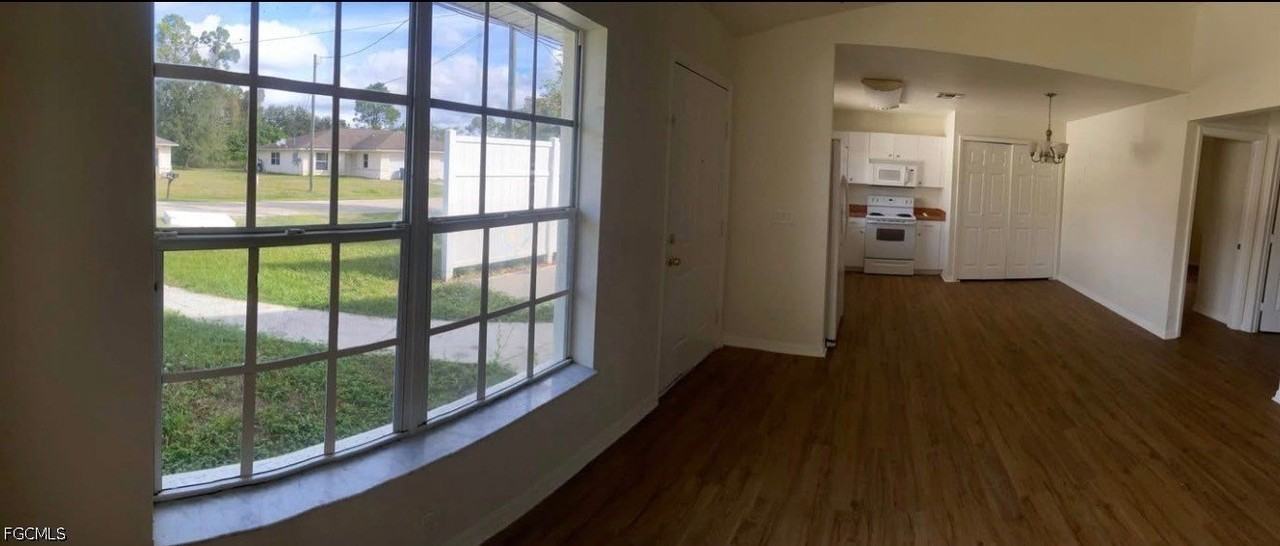 4605 28th St Sw - Photo 3 of 17