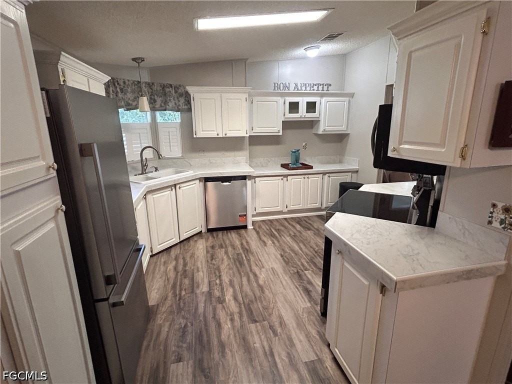 10561 Lake Loop Rd #37M - Photo 6 of 32