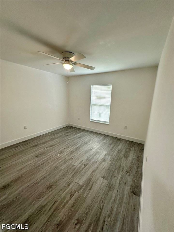 414 Miramar Rd - Photo 5 of 10