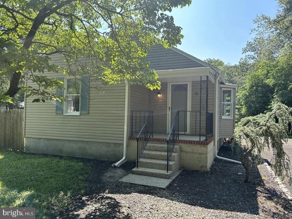 75 Taunton Rd - Photo 2 of 19