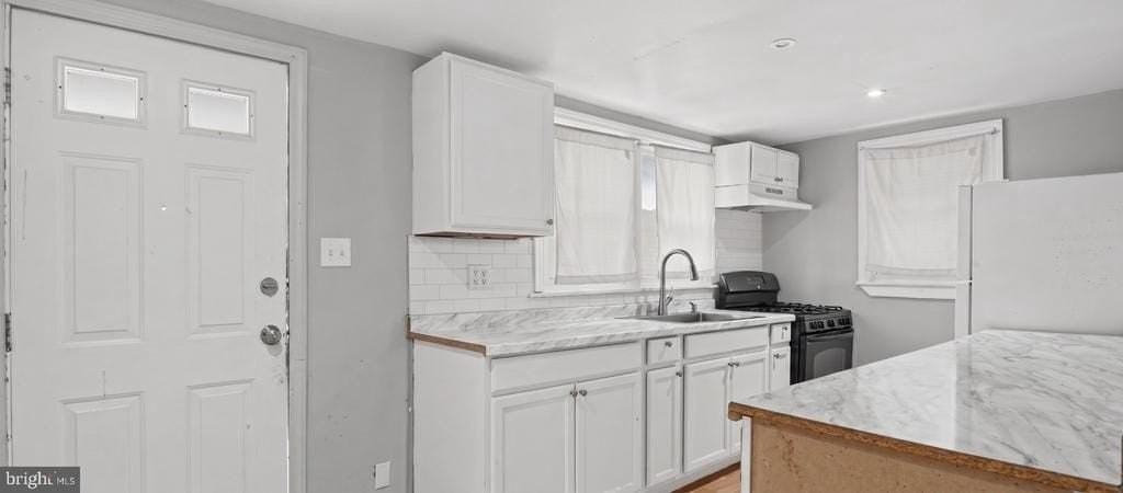 709 E Main St - Photo 5 of 15