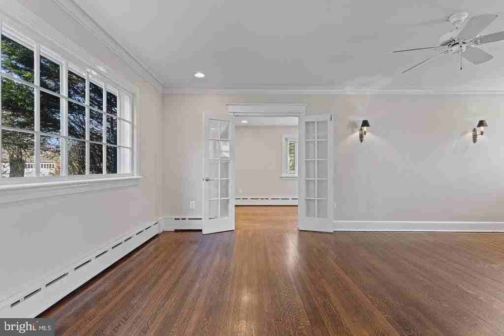 1224 Lancaster Ave - Photo 5 of 18