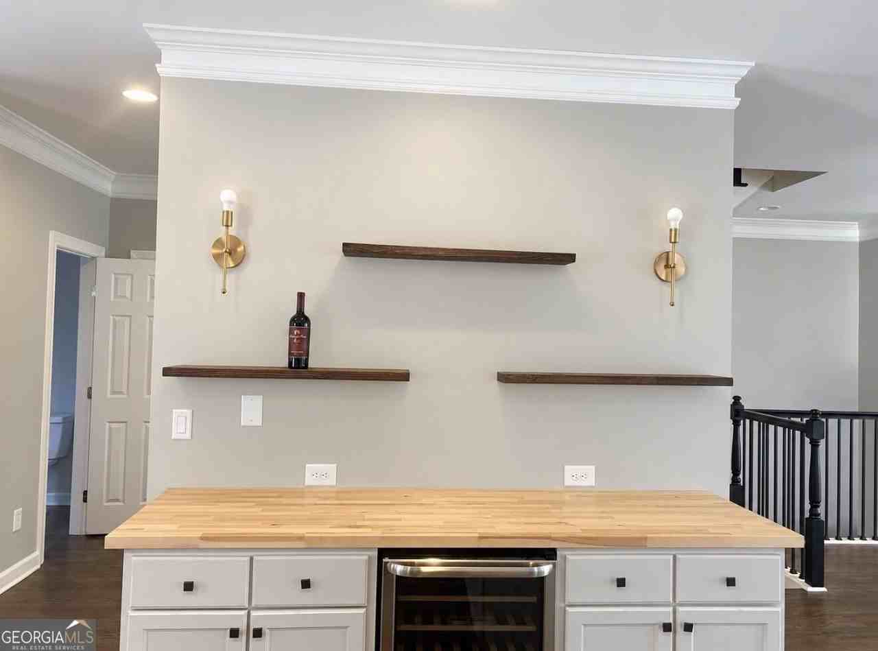 534 Vinings Estates Dr Se #B6 - Photo 4 of 7