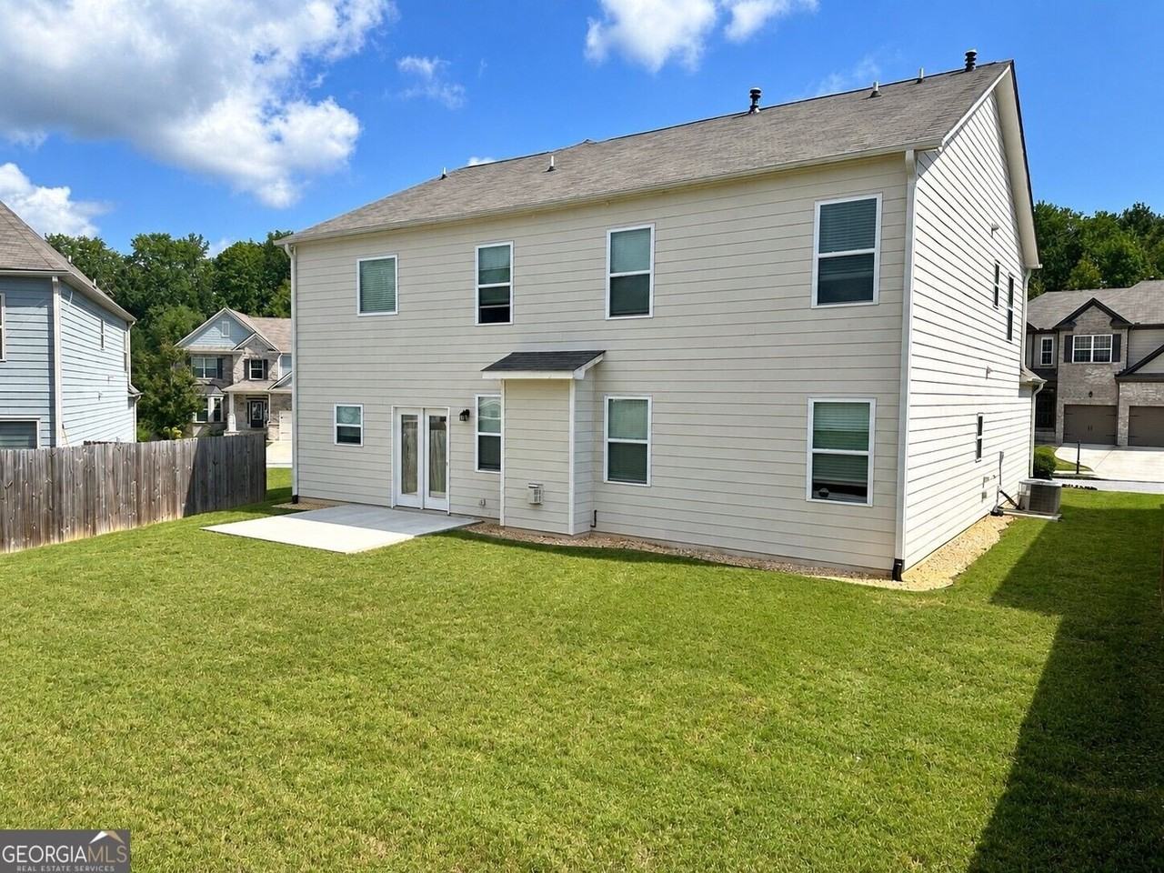 4519 Mantova Dr - Photo 2 of 3