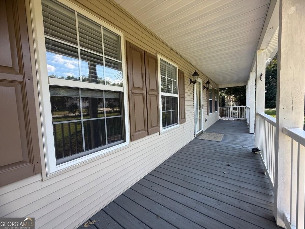148 Swan Sanders Rd - Photo 2 of 15