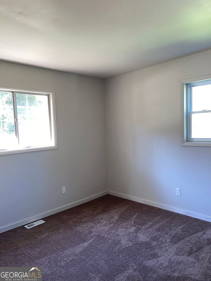 1341 Willow Dr - Photo 7 of 10