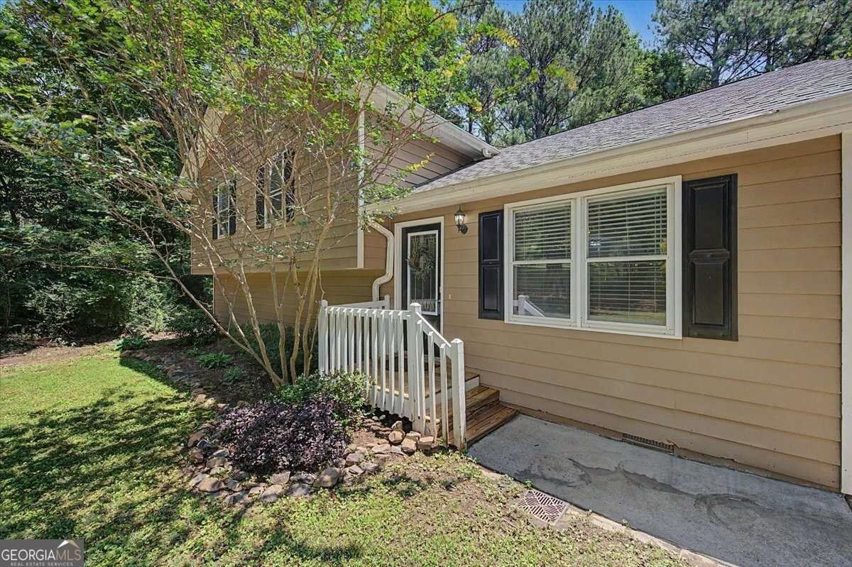 558 Peeples Valley Rd Ne - Photo 4 of 40