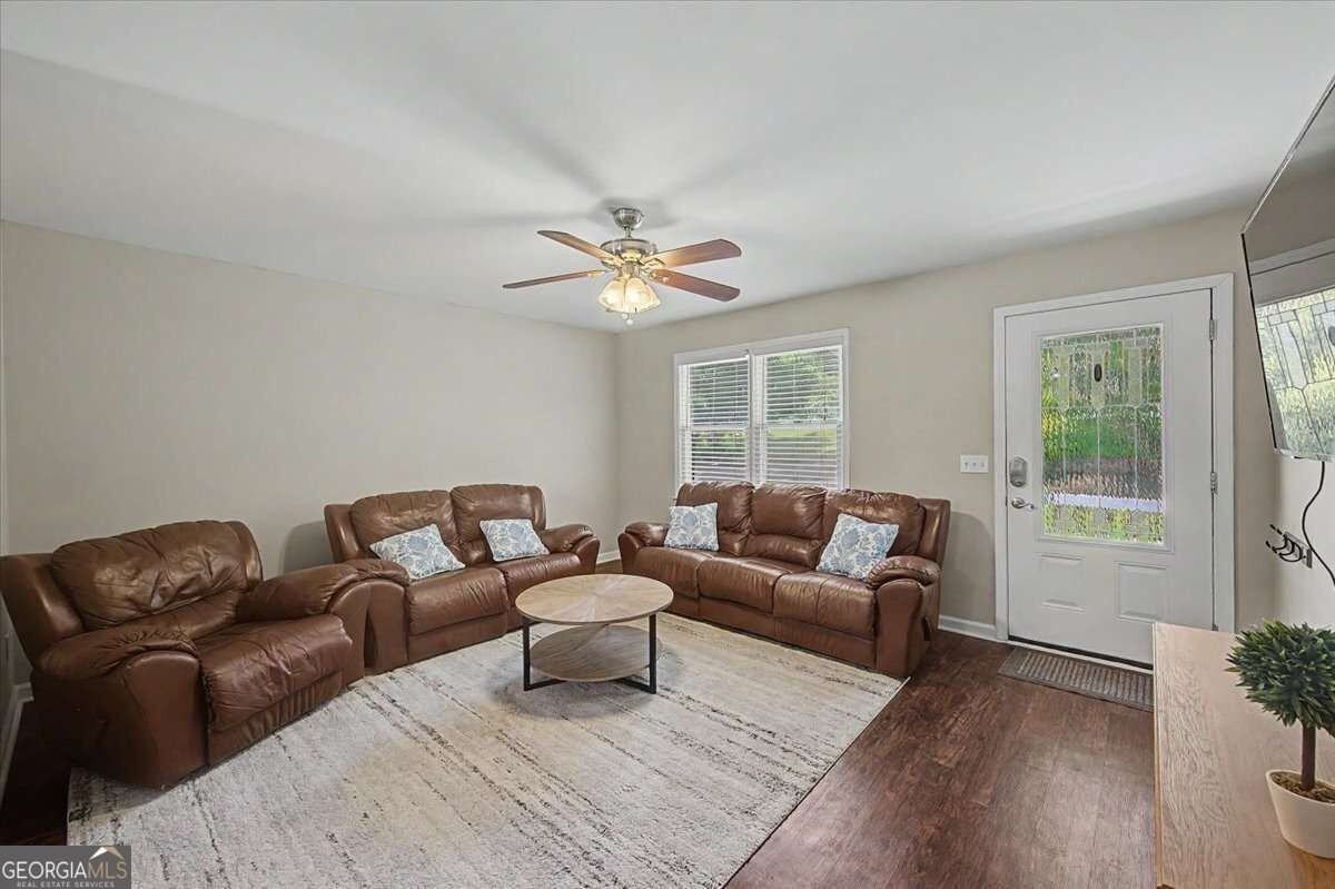 558 Peeples Valley Rd Ne - Photo 7 of 40