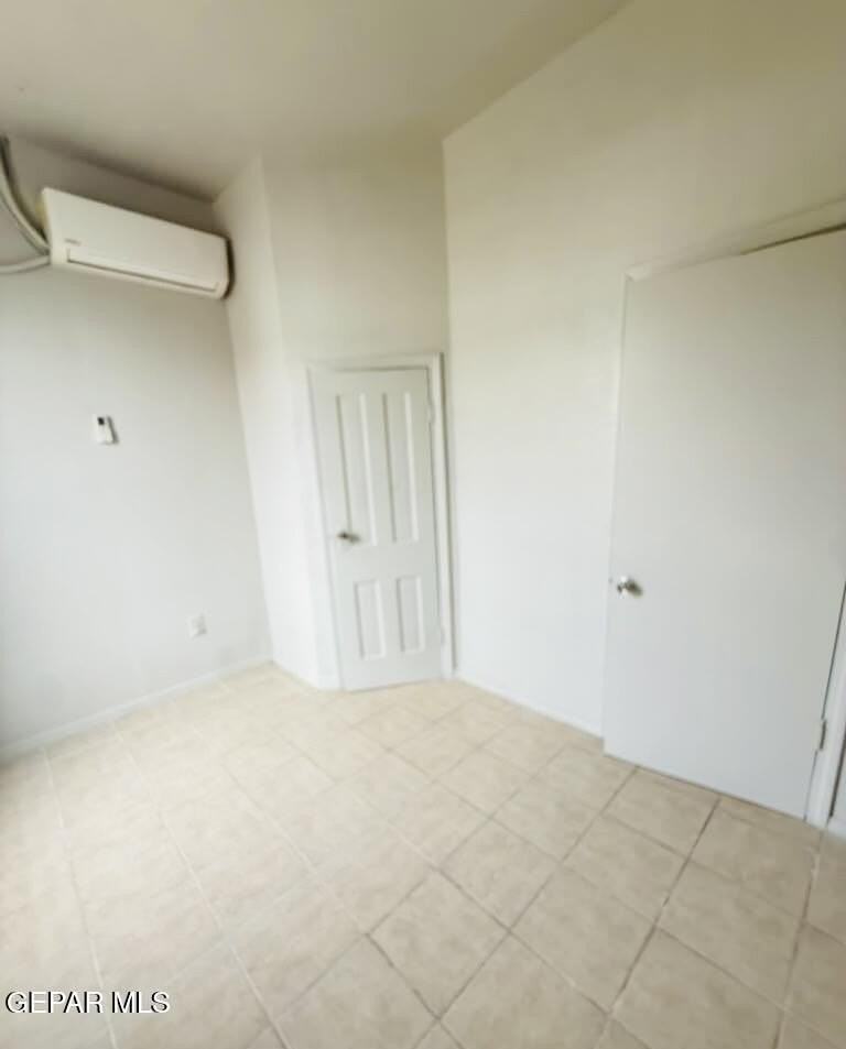 1026 Myrtle Ave #4 - Photo 7 of 8