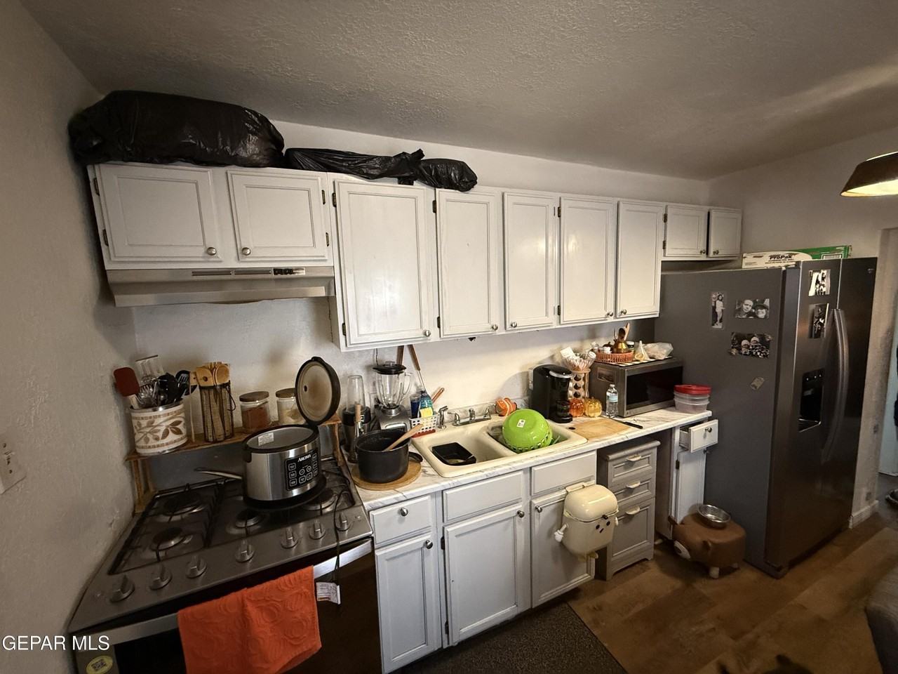 3122 Wyoming Ave - Photo 6 of 9