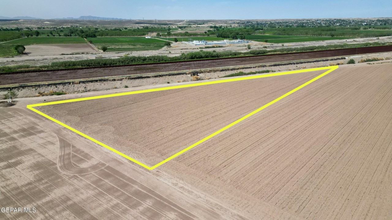 San Elizario Rd - Photo 6 of 14