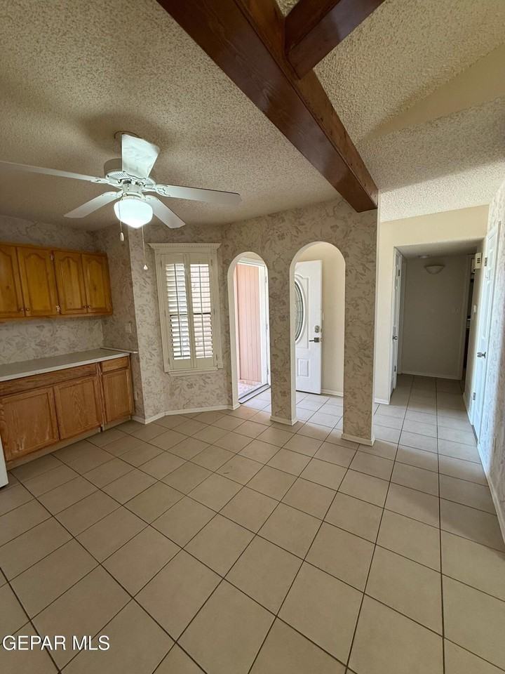 761 Martha Gale Dr - Photo 6 of 24