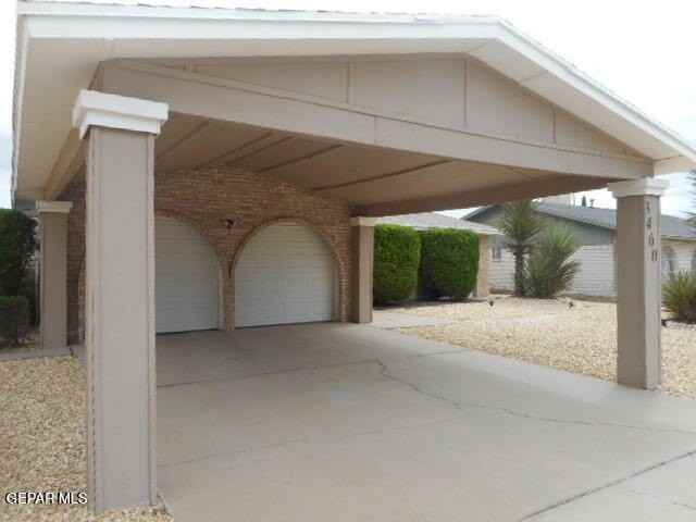 3460 Running Deer Dr - Photo 3 of 48
