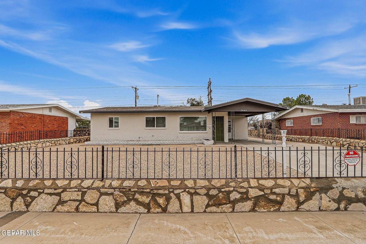 2641 Catnip St - Photo 2 of 23