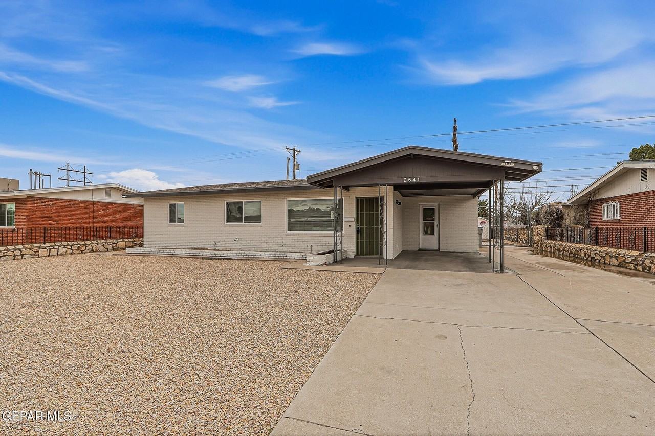2641 Catnip St - Photo 3 of 23