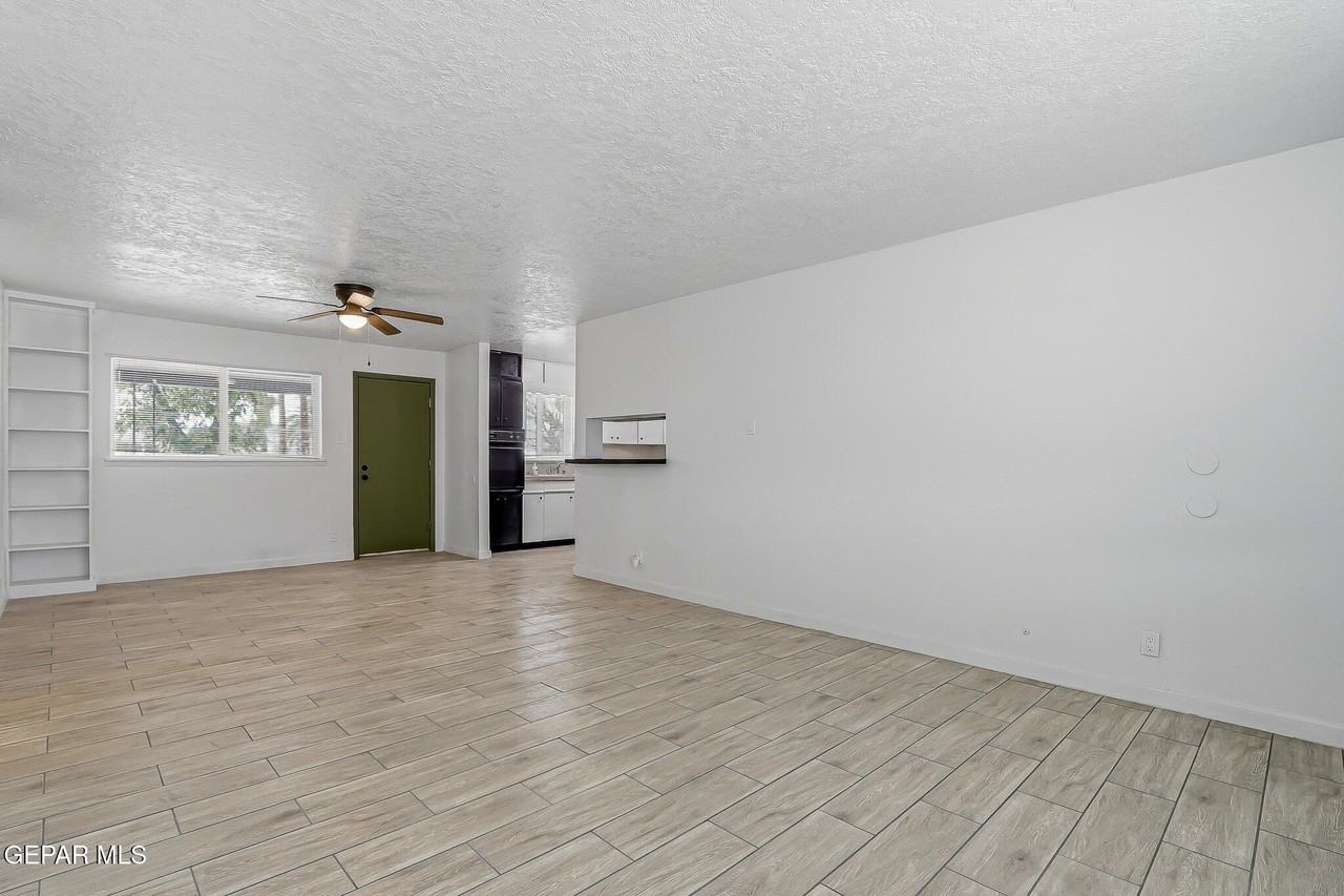 2641 Catnip St - Photo 5 of 23