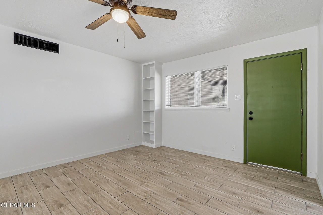 2641 Catnip St - Photo 7 of 23