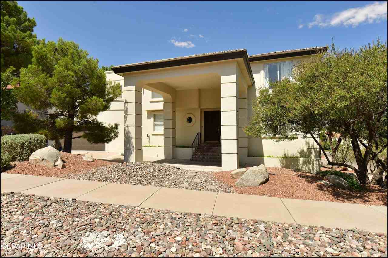 6598 Eagle Ridge Dr - Photo 2 of 50