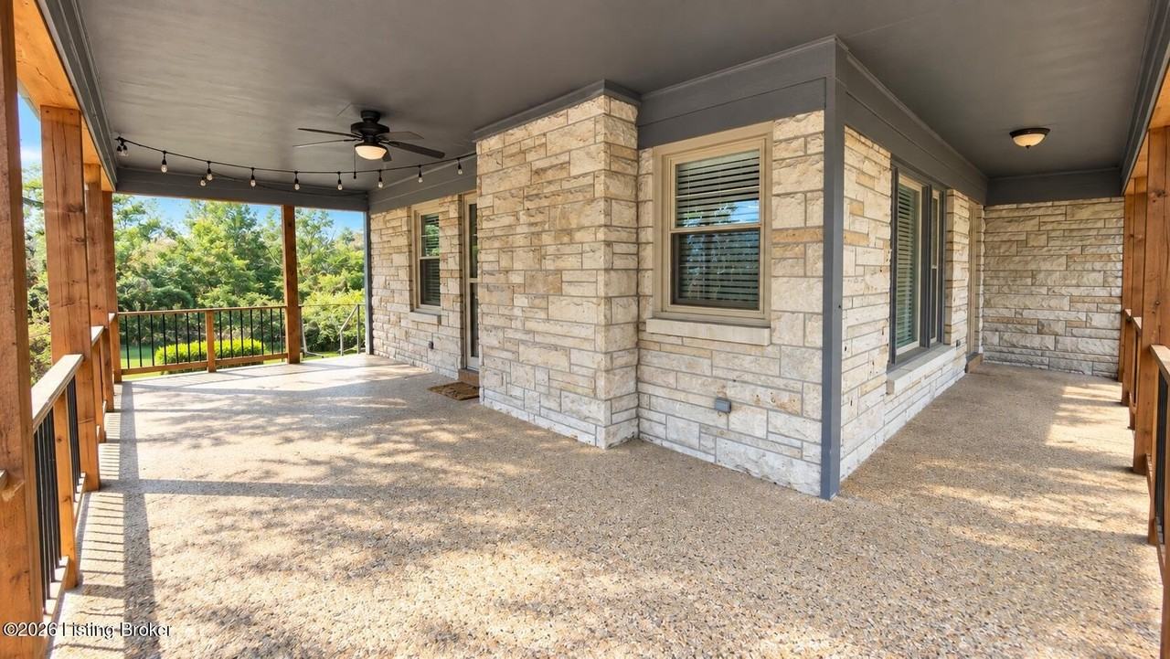 1601 Woodland Rd - Photo 3 of 17