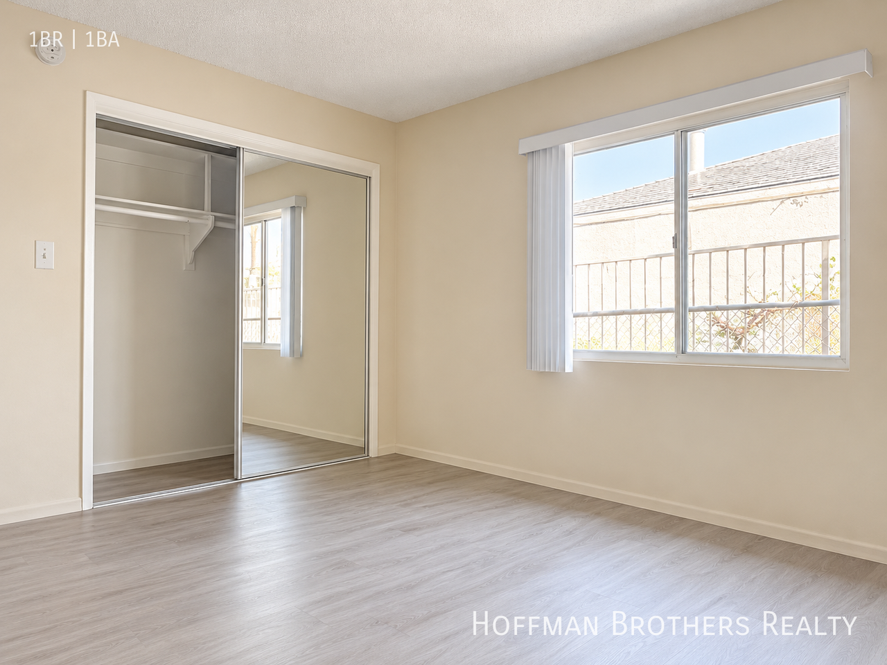 3648 Westwood Blvd #14 - Photo 5 of 8