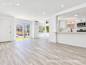 115 S Carondelet St #6 - Photo 1 of 1