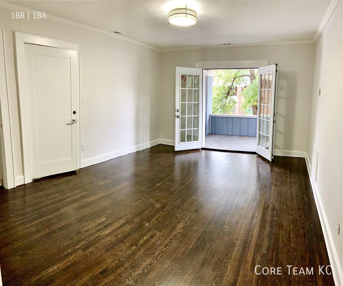 4318 Mercier St #4320-2 - Photo 2 of 15