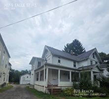 featured image of 307 S Eagle St #1