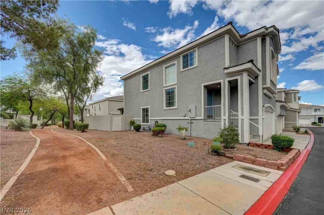 235 Spectacular St #0 - Photo 4 of 48