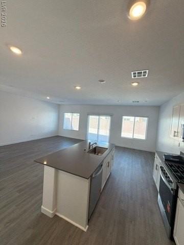 912 Galloway Lake Ave - Photo 4 of 44