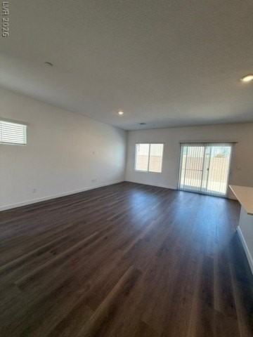 924 Alethea River Ave - Photo 7 of 34