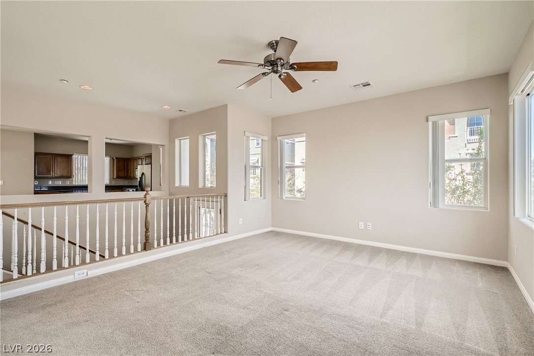 6676 Colorado Spruce St - Photo 4 of 24