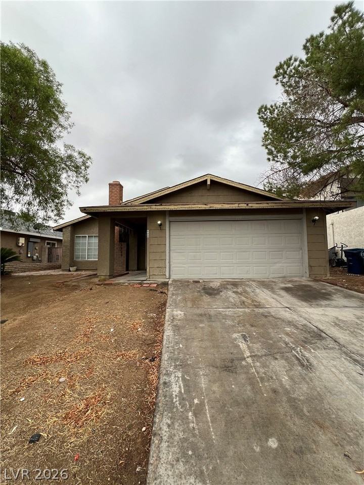 600 Sportsman Dr - Photo 2 of 29