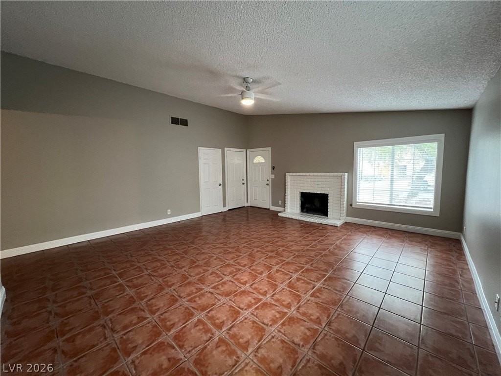 600 Sportsman Dr - Photo 5 of 29