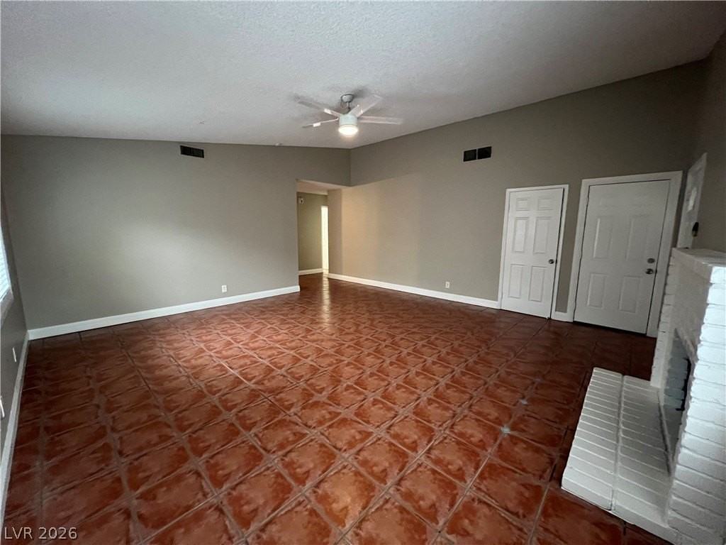 600 Sportsman Dr - Photo 6 of 29