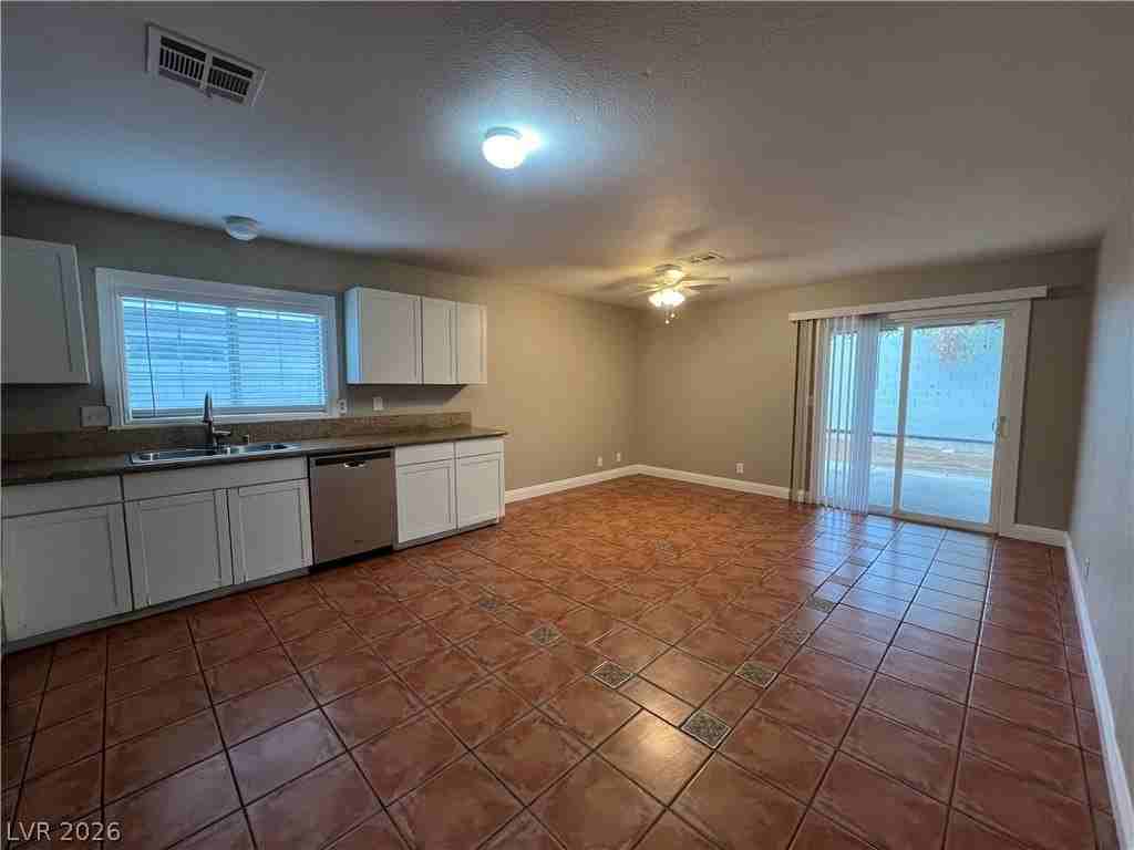 600 Sportsman Dr - Photo 7 of 29