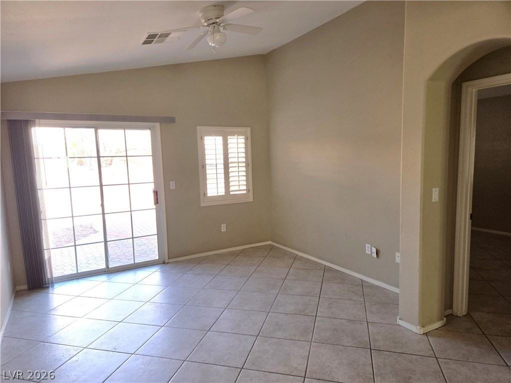 11008 Linden Leaf Ave - Photo 4 of 20