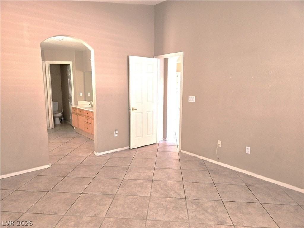 11008 Linden Leaf Ave - Photo 5 of 20