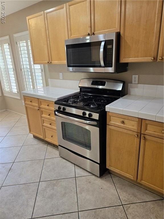 11008 Linden Leaf Ave - Photo 7 of 20