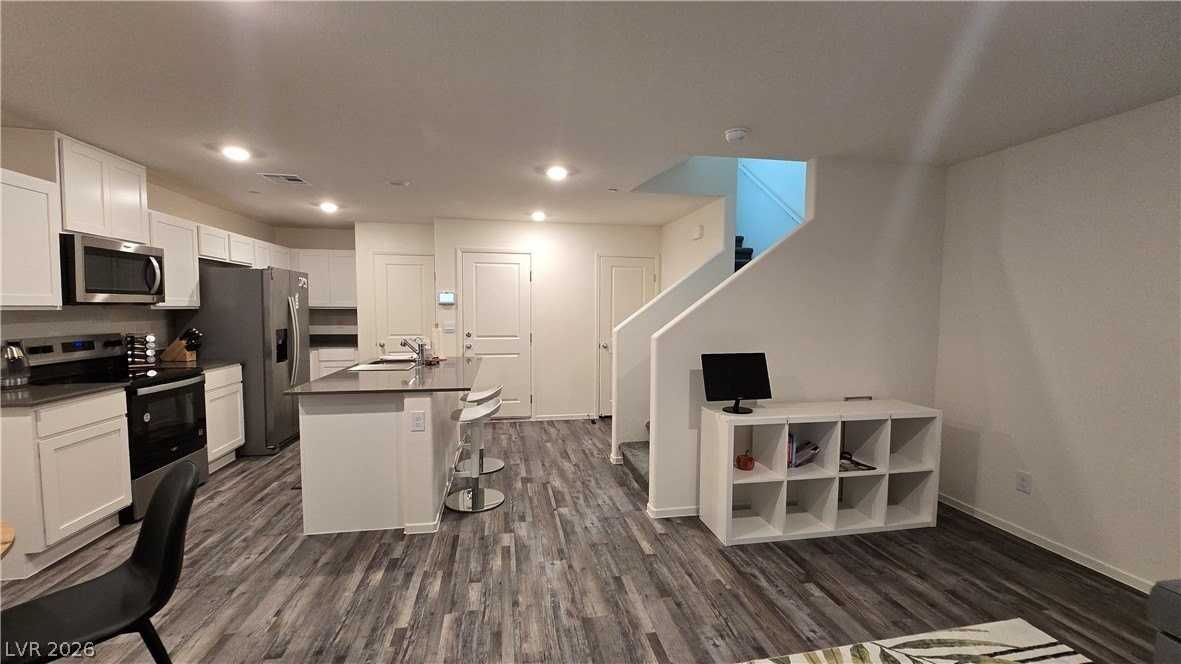 4979 Sage Mesa Ave - Photo 3 of 23