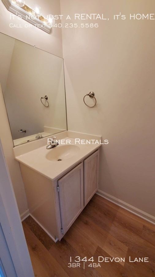 1344 Devon Ln - Photo 4 of 14