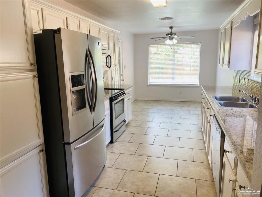 3901 San Gerardo - Photo 2 of 18