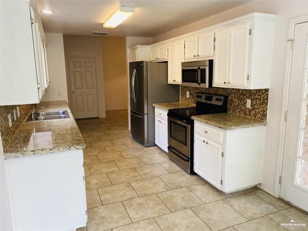 3901 San Gerardo - Photo 4 of 18