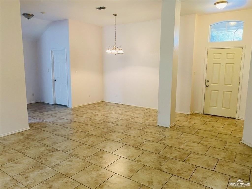 3901 San Gerardo - Photo 5 of 18