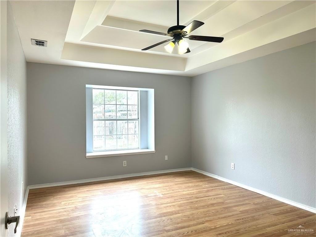 1004 Liz Rios Dr - Photo 6 of 15