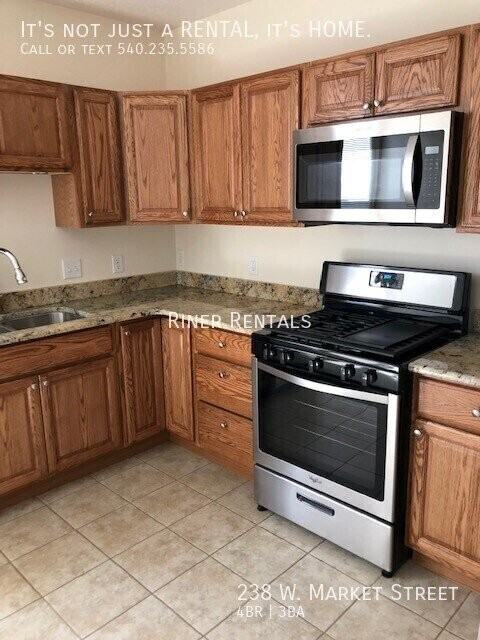 238 W Market St - Photo 7 of 13