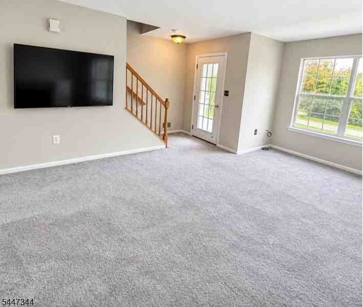 304 Mercer Ct #304 - Photo 4 of 19