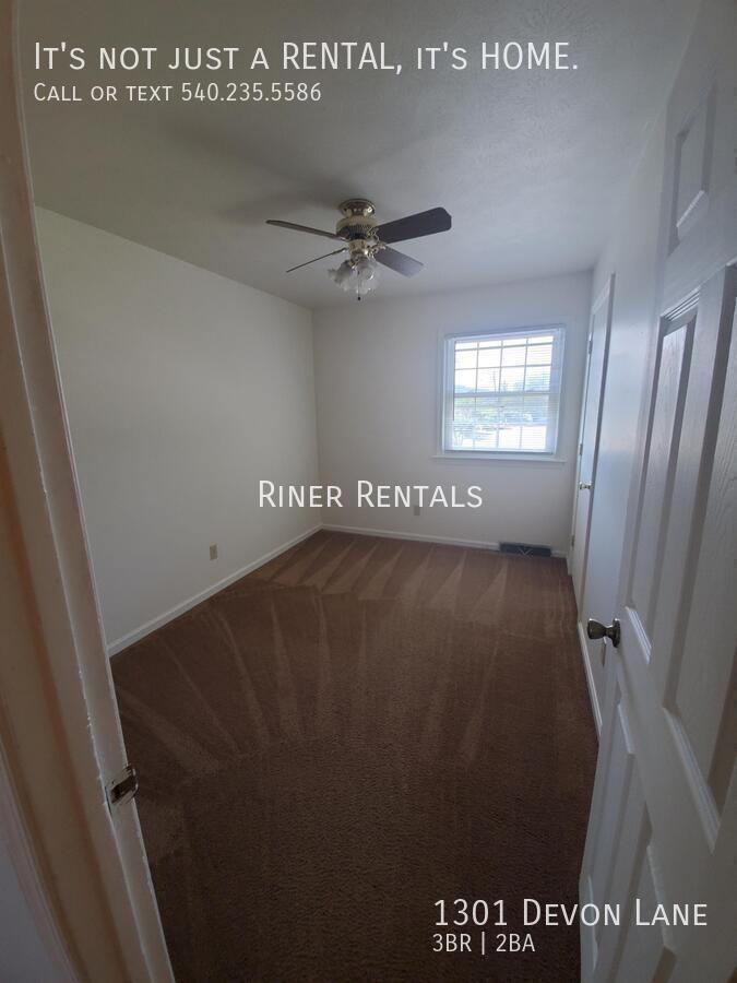 1301 Devon Ln - Photo 5 of 12
