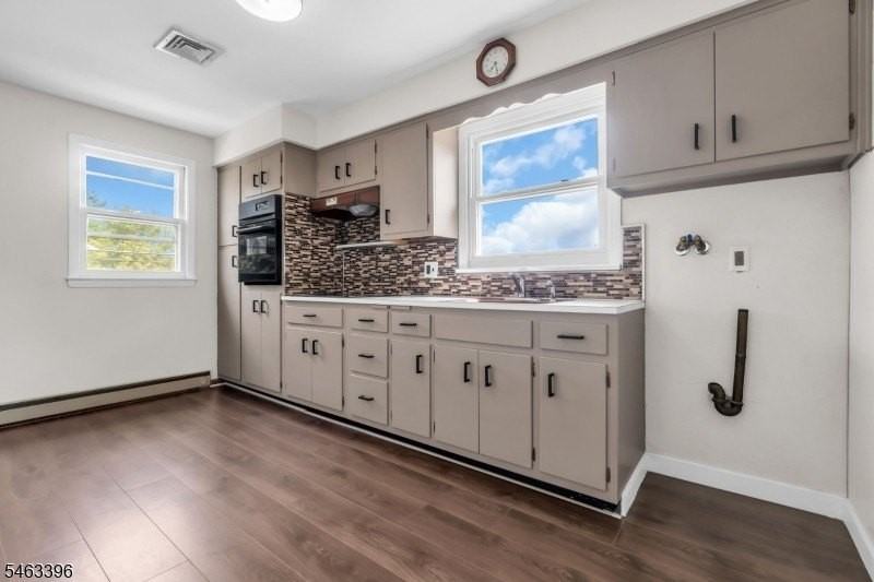 115 Van Riper Ave #2 - Photo 3 of 20