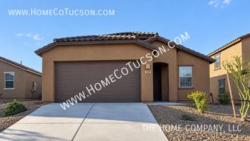 featured image of 700 W Calle El Acuario