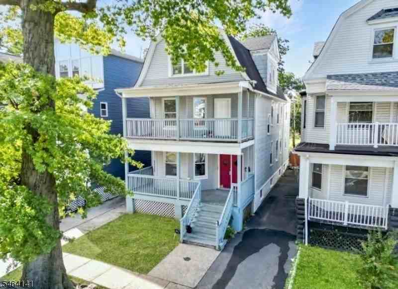 237 S Clinton St #3